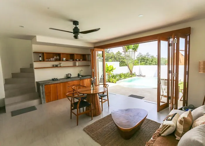 Shoreline Bingin Villa Uluwatu (Bali)